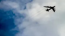 ABD, İngiltere'deki Üssünden Tüm Bombardıman Uçaklarını Çekti