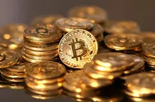 Bitcoin Kayıplarını Geri Almaya Çalışıyor: Fed Yükselişin Önünü Kesti
