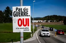 Suiza Rechaza en Referéndum una Propuesta Populista para Restringir Su Neutralidad, Según las Proyecciones