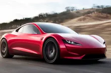 Tesla Roadster Yine Ertelendi: 9 Yıllık Bekleyiş Biraz Daha Uzuyor