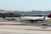 UN Avión de Delta Aterriza de Emergencia en Oporto Tras Detectarse Humo en la Cabina