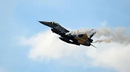 Şanlıurfa Semalarında F-16 Gösterisi: Solotürk Nefes Kesti