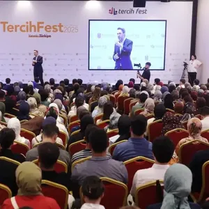 Bakan Bayraktar, TercihFest 2025'te üniversite adaylarıyla buluştu: