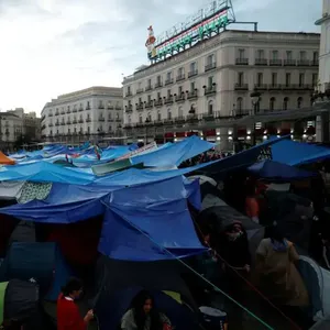 Crise du Logement en Espagne : La Retraitée Expulsée Va Pouvoir Rentrer Chez Elle