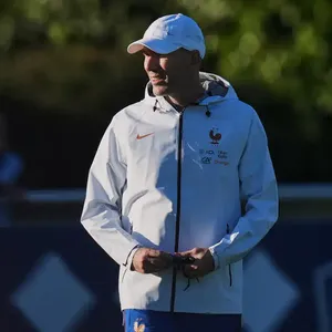 Équipe de France : UN Groupe au Complet et des Changements Tactiques pour Zinedine Zidane