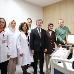 Her yeni doğan bebek ve yeni evli çift adına bir fidan 