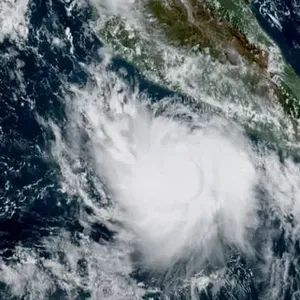 Hurricane Polo, Rapidly Intensifying from Strong El Niño Patterns, Rages Off Coast of Mexico