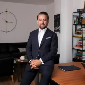 Türk Telekom, "Erişilebilir Tiyatro" projesiyle engelli sanatseverlere tiyatro deneyimi sunuyor
