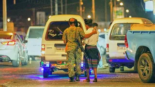 Arabia Saudí Bombardea Yemen en la Nueva Andada de Choques Contra los Hutíes