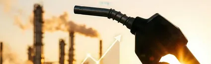 ABD-İran Temaslarına Rağmen Hürmüz Boğazı Belirsizliği Petrolü Yükseltti: Son Durum Ne?