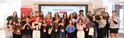 Akbank Gençlik Akademisi dördüncü yılını tamamladı