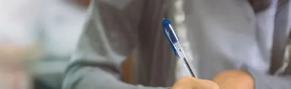 Ekranlar Yaygınlaştıkça Kaybolan Alışkanlık: El Yazısı Beyni Nasıl Etkiliyor?