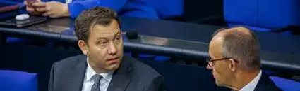 Krise Zunächst Abgewendet, aber Differenzen Werden Deutlich