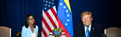 Trump Corona A Su Miss