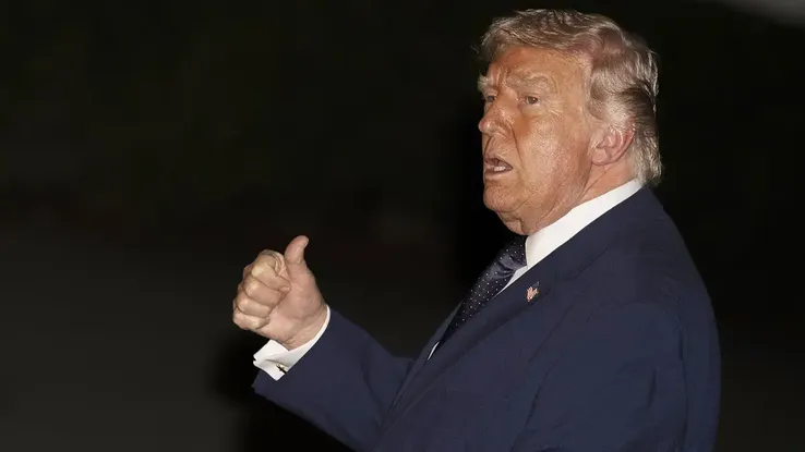 Trump'tan Hürmüz Boğazı Açıklaması: Birçok Ülke Bölgeye Savaş Gemileri Gönderecek