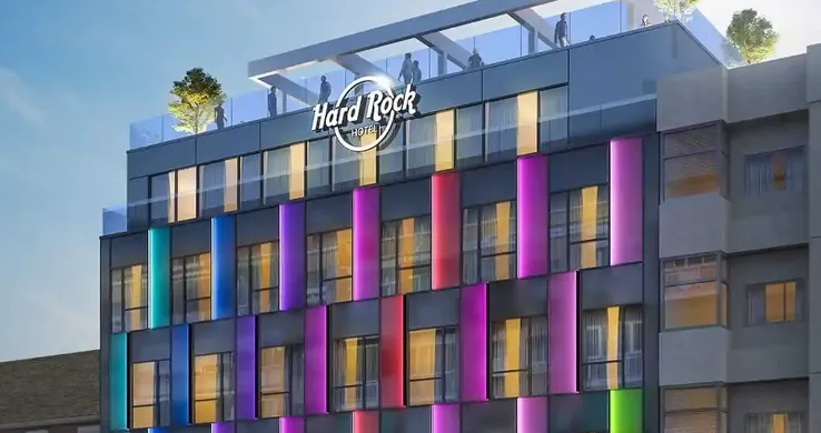 Hard Rock Hotel en Espagne est devenu un centre de secours aux sinistrés du tremblement de terre
