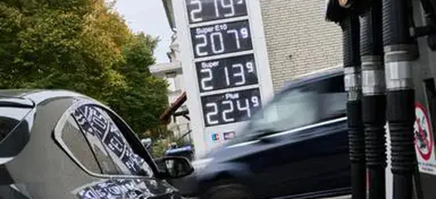 Al-Wazir Kritisiert Tankrabatt: "Nur eine Schmerztablette"
