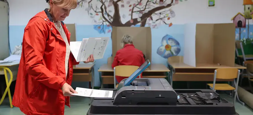 Élections Générales en Bosnie : UN Scrutin Sous Tension sur Fond de Divisions Communautaires