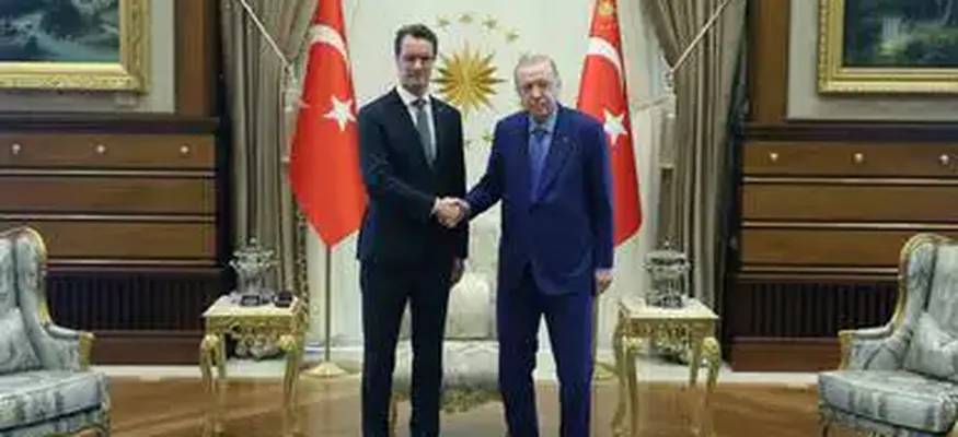 Erdogan Befragt Wüst nach Politischer Lage in Deutschland