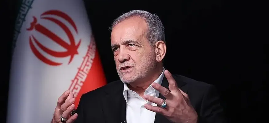 İran Cumhurbaşkanı Pezeşkiyan Hürmüz'ün açılma şartını açıkladı