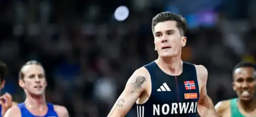 Jakob Ingebrigtsen blows away bitter rival Hocker in Ultimate Championships 5,000m