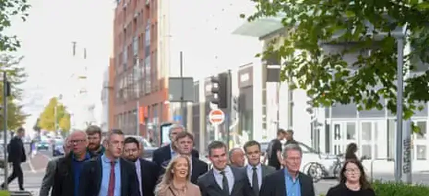 Loyalist Parade in Northern Ireland Given Go-Ahead as Almost 30-Year Ban Overturned