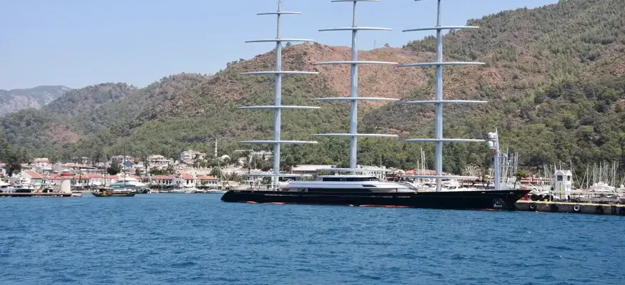 "Maltese Falcon" isimli lüks yat Marmaris'te