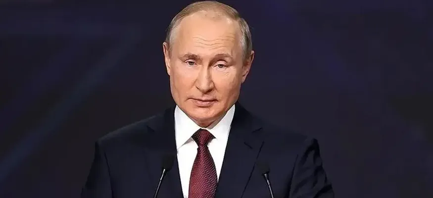 Putin emir verdi: Rus gemilerine el koyma girişimlerine karşılık verin