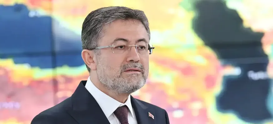 Tarım ve Orman Bakanı Yumaklı, orman yangınlarındaki son durumu paylaştı:
