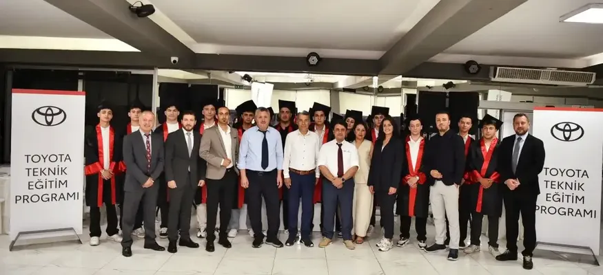 Toyota, teknik eğitim programıyla sektöre nitelikli mezunlar kazandırıyor