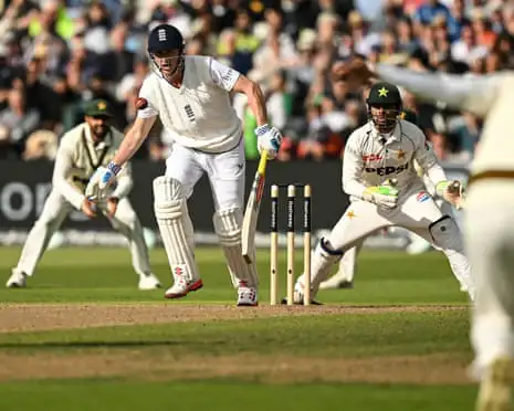 England v Pakistan, Third Men’s Cricket Test, Day One – Live