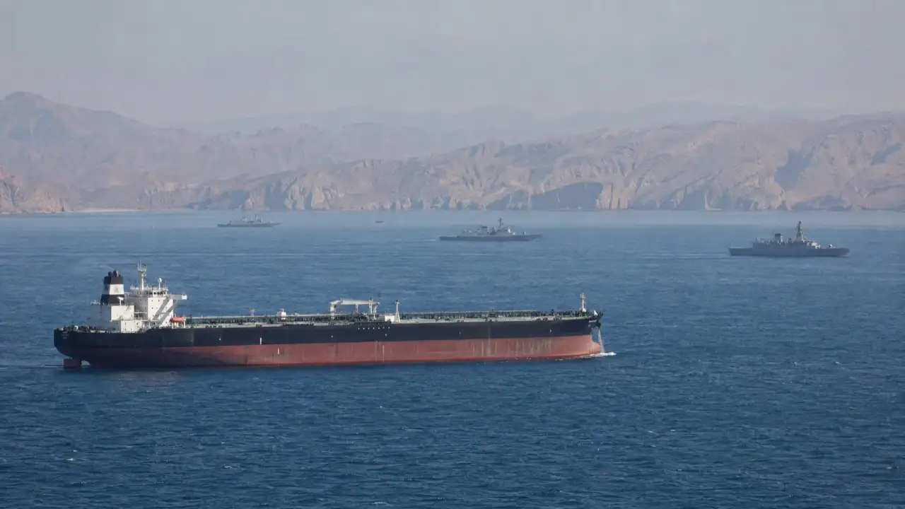 İran'dan Petrol İhracatı Açıklaması: Tamamen Durdu