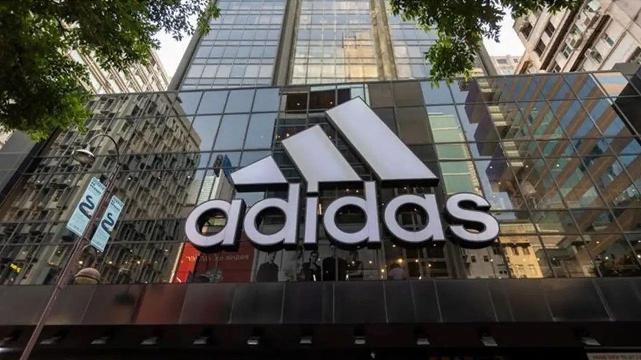 İsrailli Eski Askeri Reklam Yüzü Yapmıştı: Adidas'tan Açıklama Geldi