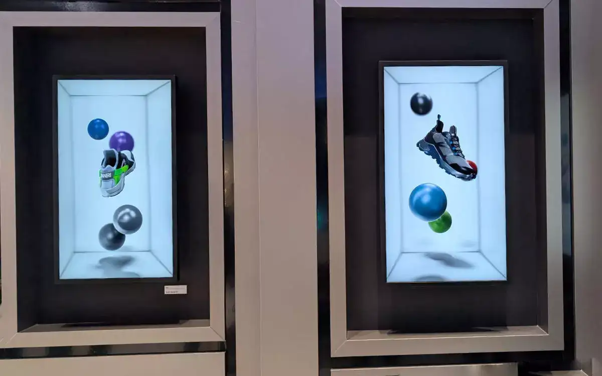 Samsung Gözlüksüz 3D Deneyimi Sunan Spatial Signage Ekranını Tanıttı